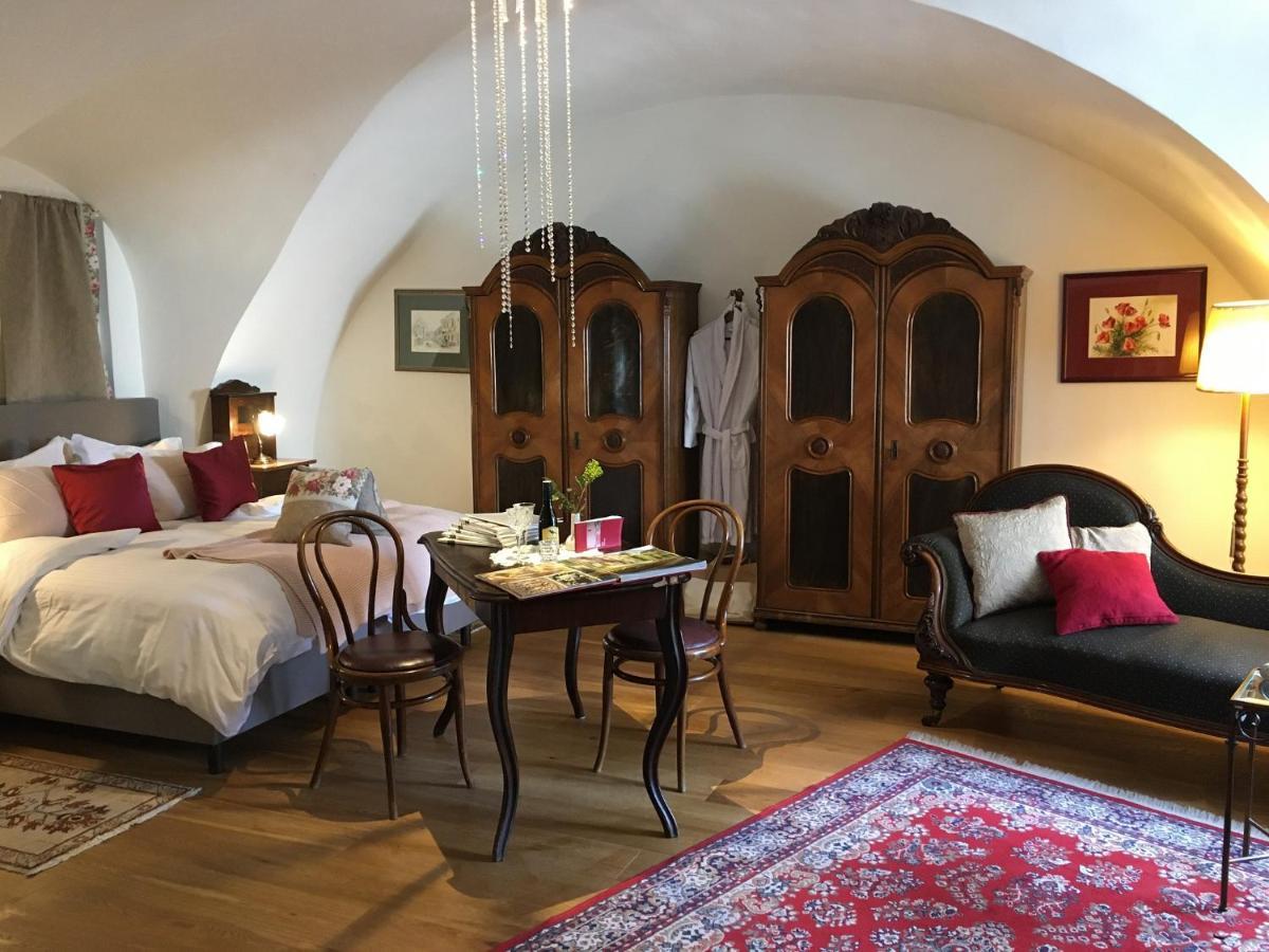 Gasthof Zum Goldenen Anker Hainburg an der Donau Extérieur photo