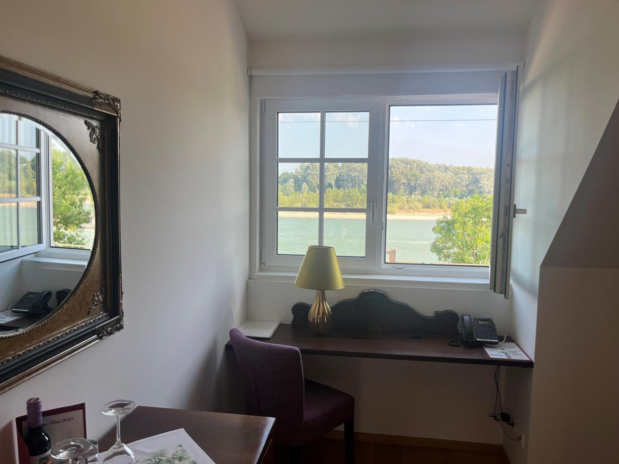 Gasthof Zum Goldenen Anker Hainburg an der Donau Extérieur photo