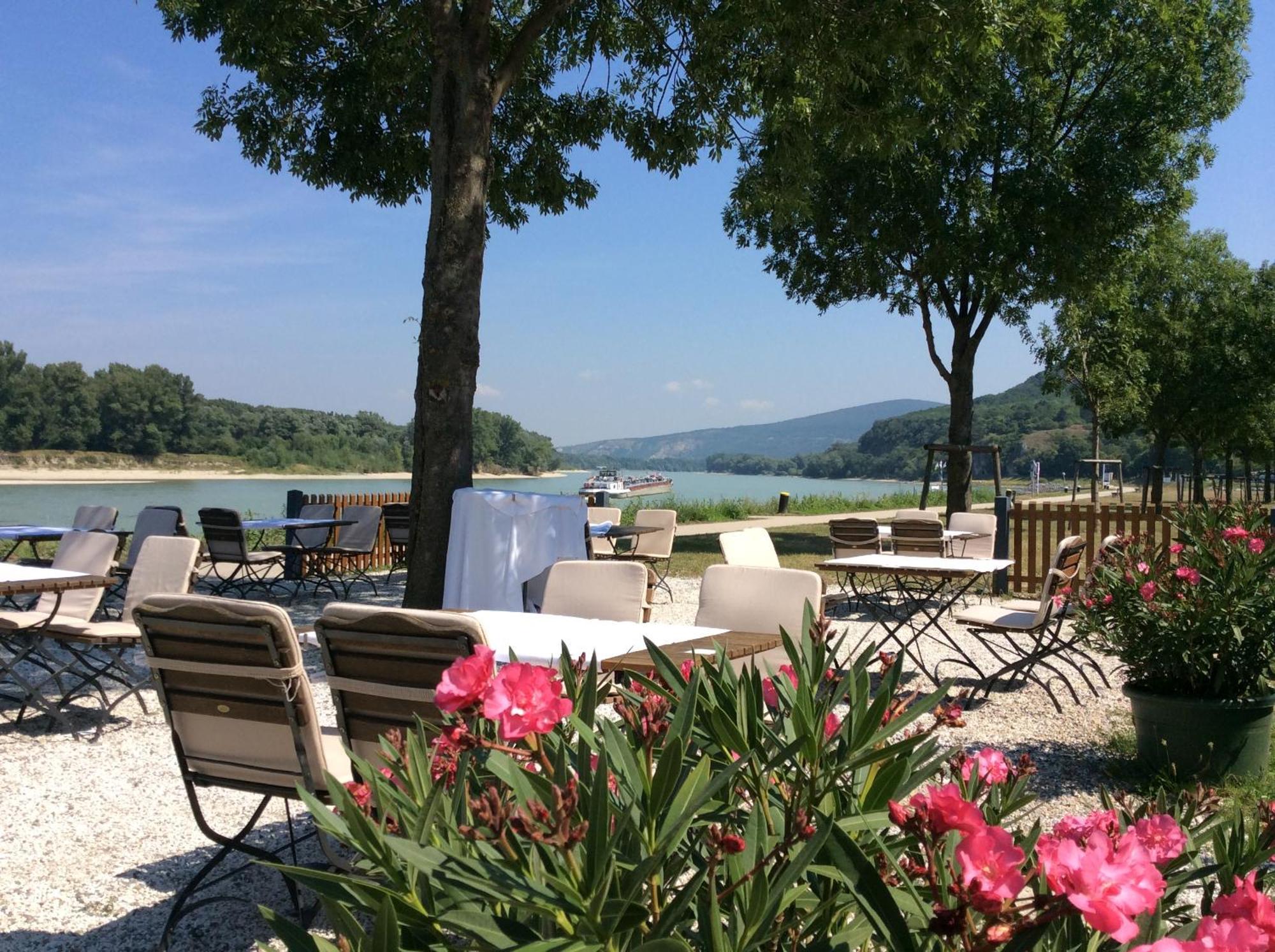 Gasthof Zum Goldenen Anker Hainburg an der Donau Extérieur photo